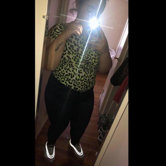 Meet your Posher, Bianca - Picture 1 of 1